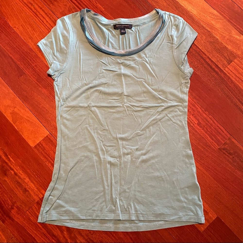 Sea foam blue tee